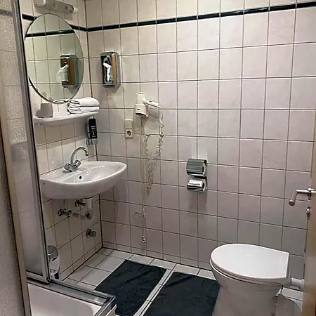 弗兰肯图尔姆餐厅酒店