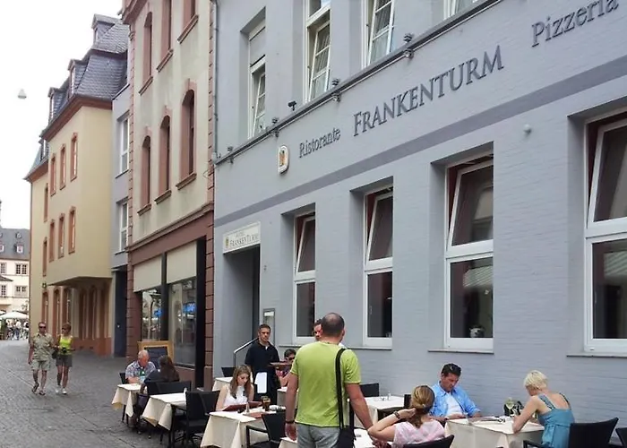 Restaurant Frankenturm 호텔